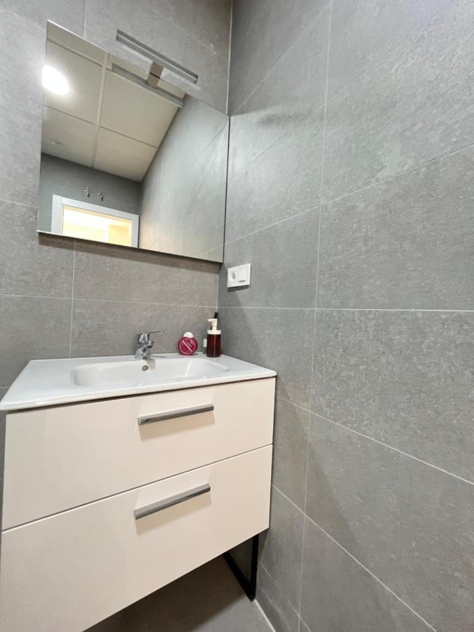 Acogedor Infanta Mercedes Apartment Madrid Exterior foto