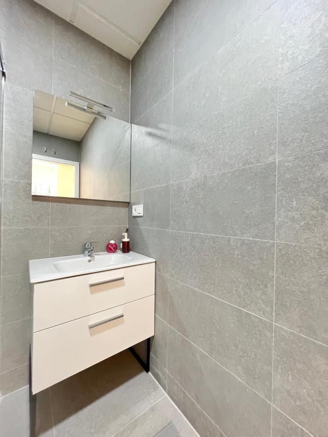 Acogedor Infanta Mercedes Apartment Madrid Exterior foto