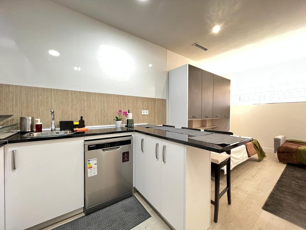 Acogedor Infanta Mercedes Apartment Madrid Exterior foto